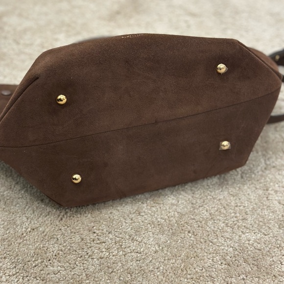 Like Brand new Demellier Mocha Suede & Mocha Smooth “The Midi New York”. - Picture 3 of 5